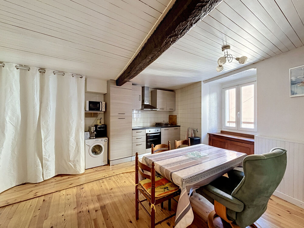 Vente Appartement À vendre   Appartement T2 au cœur de Jausiers   Idéal résidence principale, pied-à-terre ou investissement Jausiers