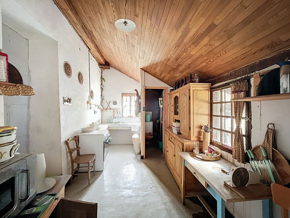 Appartement 6 pièces 135 m² · à St Paul sur Ubaye · 135 m² · 170 000 €