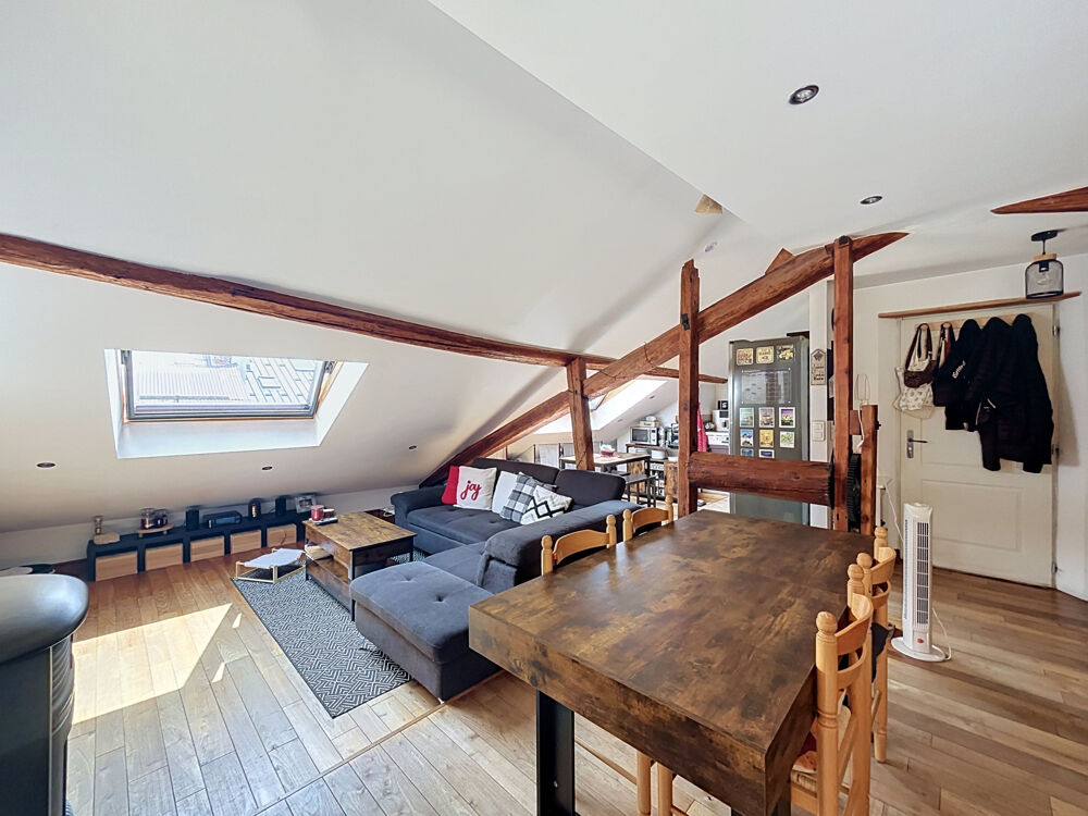 Duplex atypique de caractère de 123 m2 avec mezzanine et vue panoramique sur la vallée de lUbaye