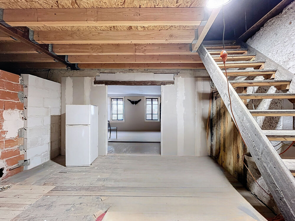 Vente Appartement Appartement  6 pièces à rénover entièrement sur la commune de Saint-Paul-Sur-Ubaye St paul sur ubaye