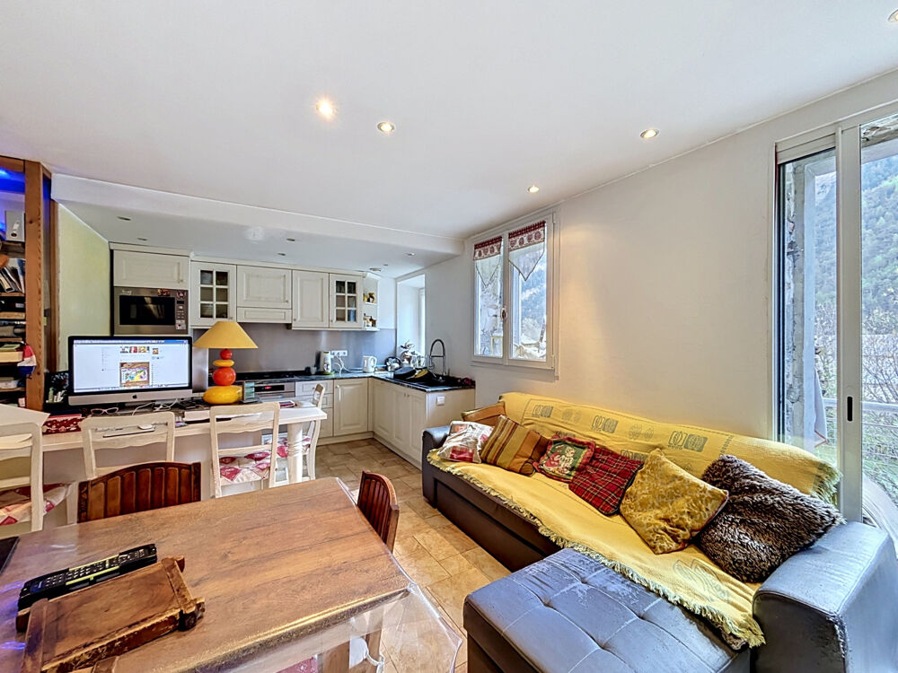 Appartement 4 pièces 60 m² · à La Condamine Chatelard · 60 m² · 119 000 €