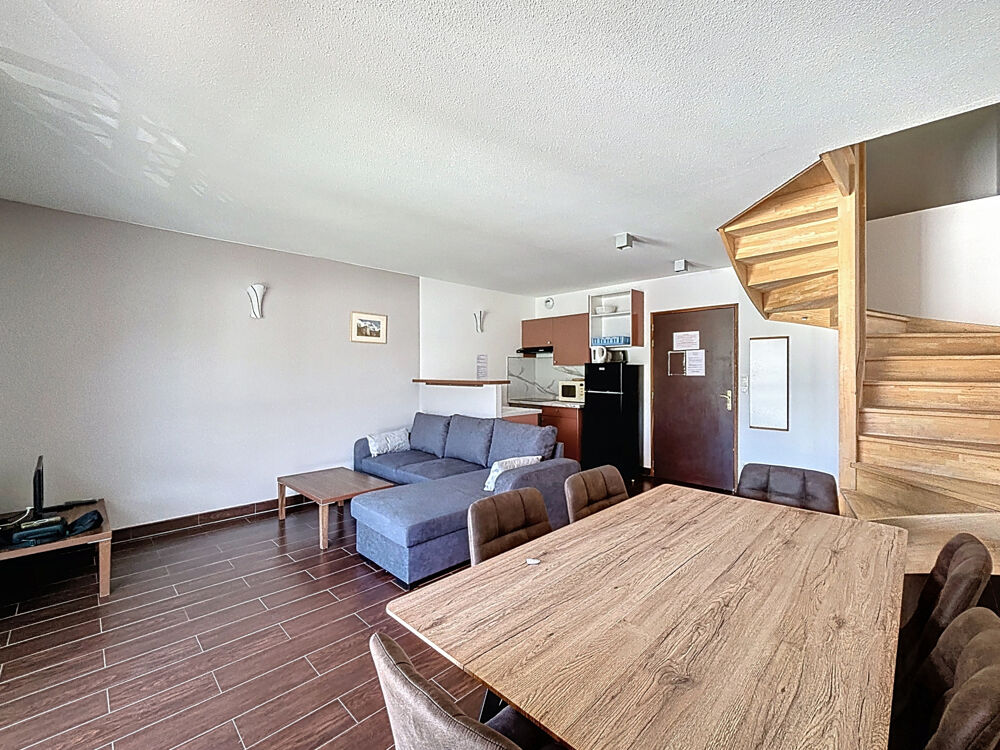 À vendre Duplex T3 meublé avec parking et espace bien-être Résidence Château des Magnans à Jausiers
