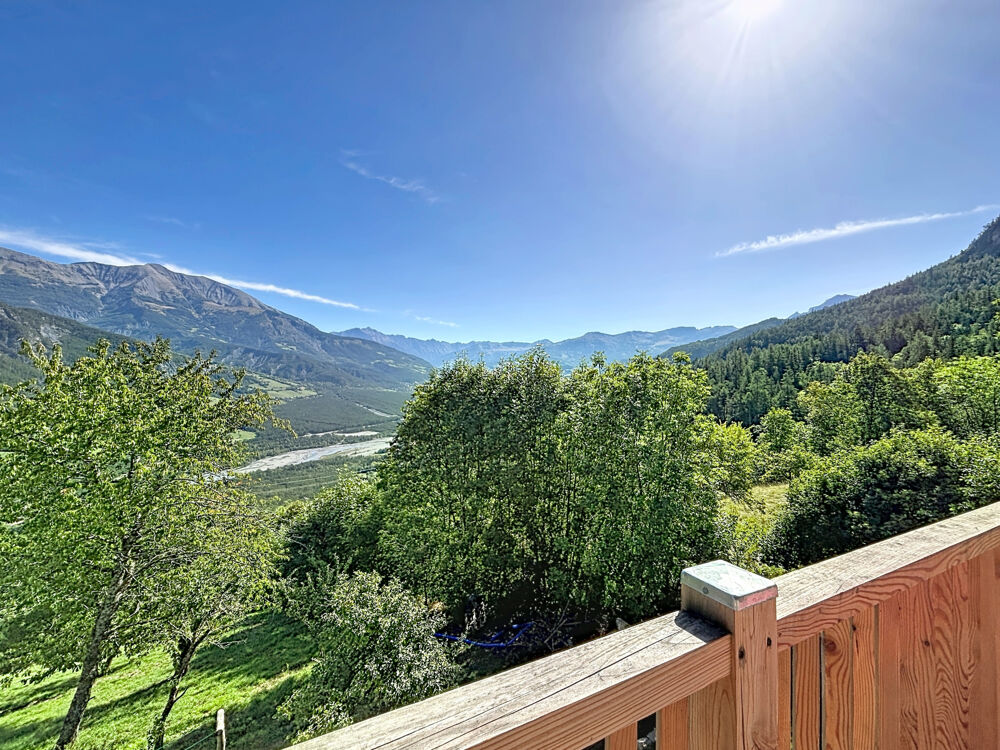 à vendre  Maison Les Thuiles (04400)