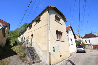  Maison  vendre 6 pices 127 m