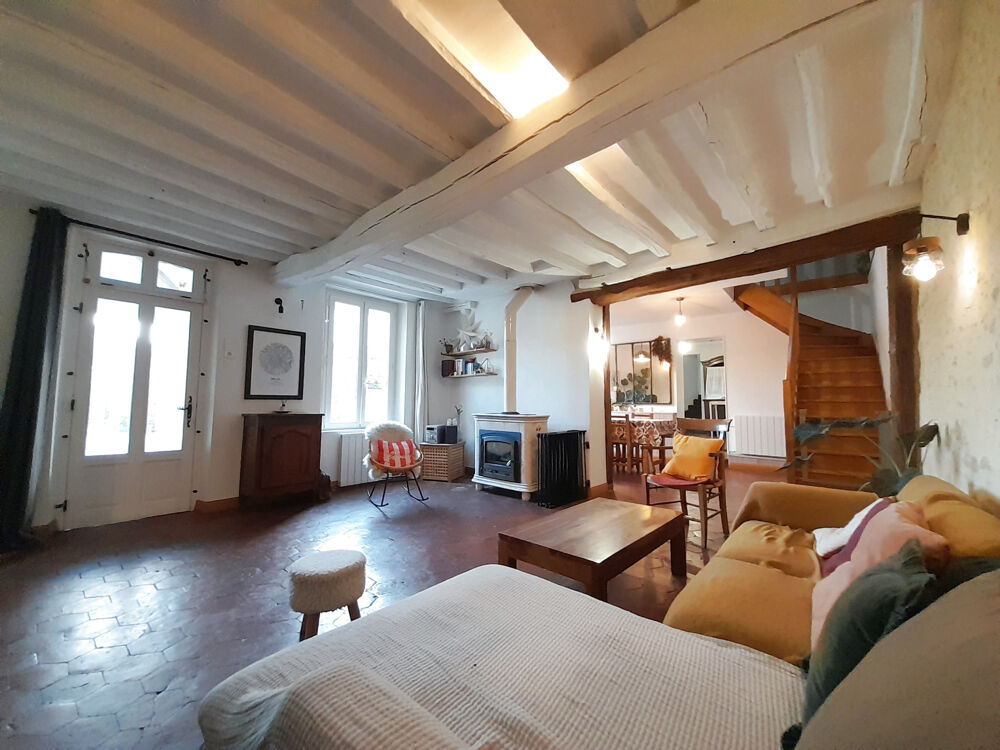 MAISON 4 CHAMBRES - AUNEAU PROCHE