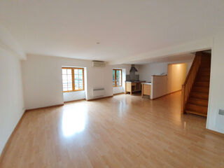  Duplex/triplex à louer 3 pièces 65 m² Auneau