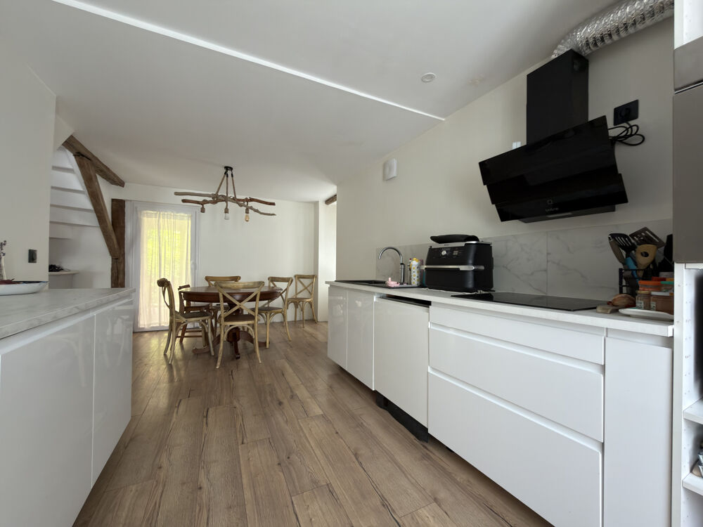 MAISON DE VILLE 4 CHAMBRES - ABLIS PROCHE