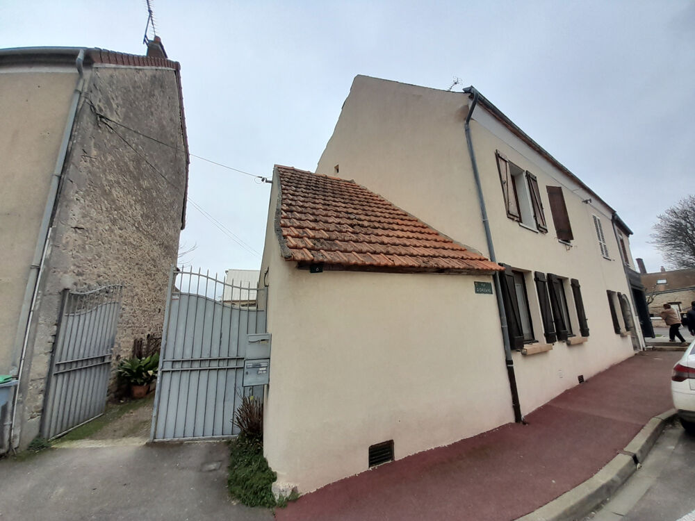 Vente Maison IMMEUBLE DE RAPPORT 3 LOTS D'HABITATION - AUNEAU 10 MN Auneaubleurysaintsymphorien