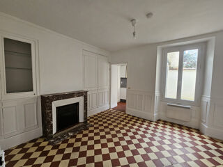  Appartement à louer 2 pièces 32 m²