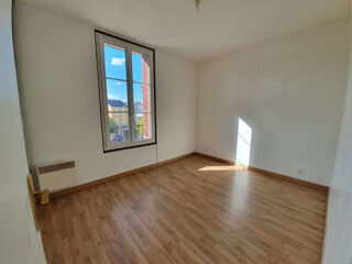Location Appartement APPARTEMENT F3 - CENTRE VILLE AUNEAU Auneau