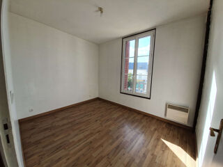 Location Appartement APPARTEMENT F3 - CENTRE VILLE AUNEAU Auneau