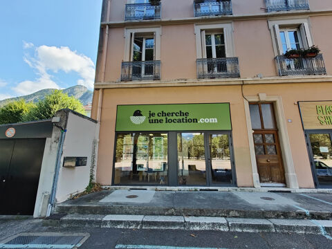 Local commercial, quartier de l'Esplanade 800 38000 Grenoble