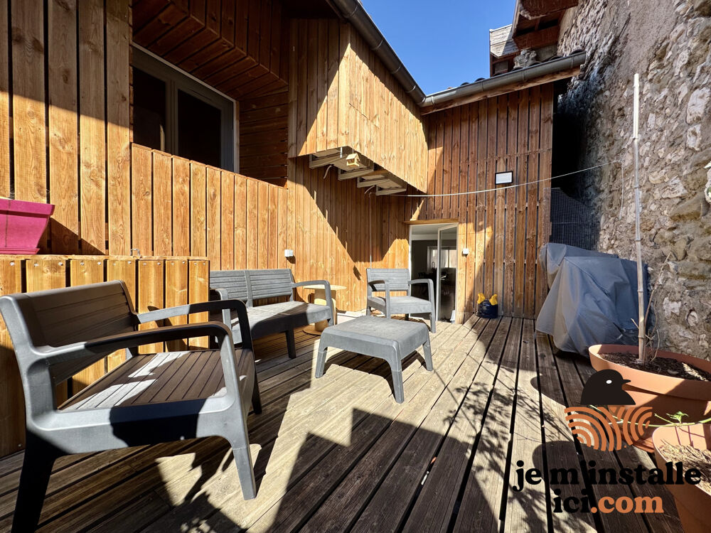 vente Maison - 7 pièce(s) - 261 m² Voreppe (38340)