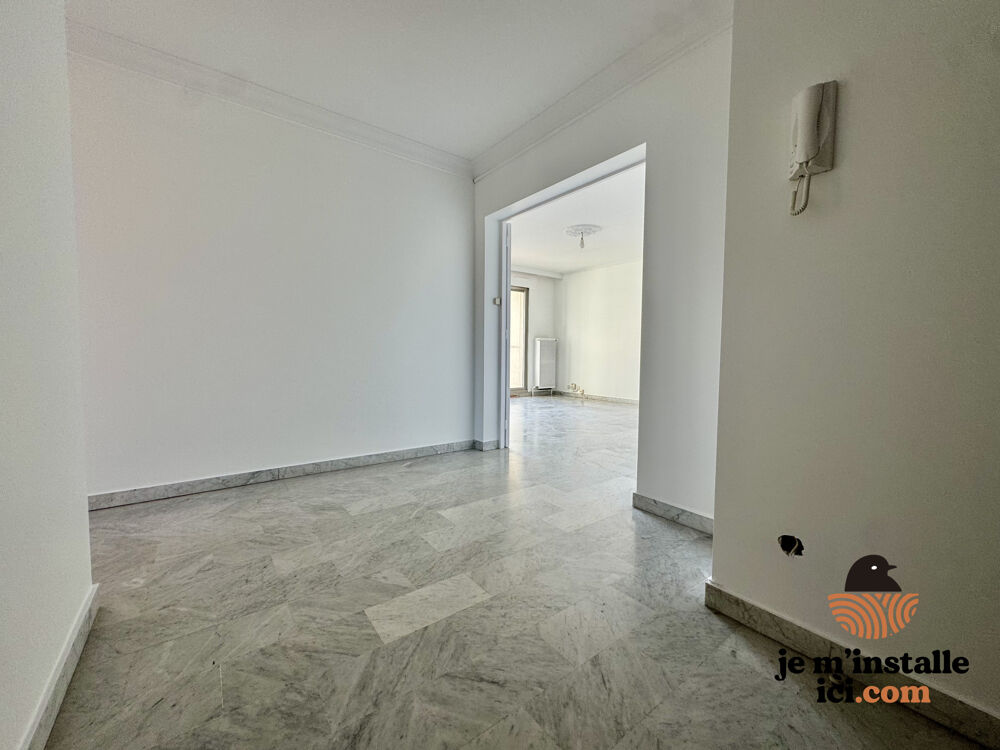 À VENDRE SUPERBE T3 AVEC GARAGE, CAVE & PARKING PRIVE DANS LA RESIDENCE