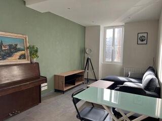  Appartement à louer 2 pièces 56 m²