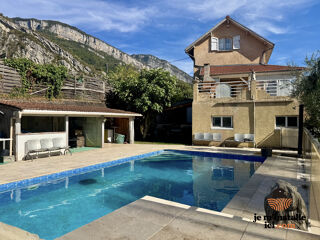  Maison à vendre 5 pièces 151 m²