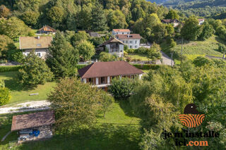  Maison  vendre 9 pices 190 m