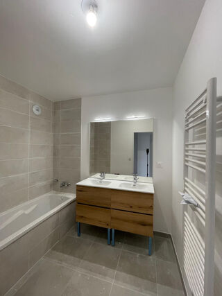  Appartement  vendre 3 pices 75 m