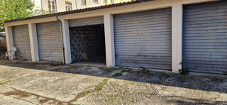  Parking / Garage � vendre 