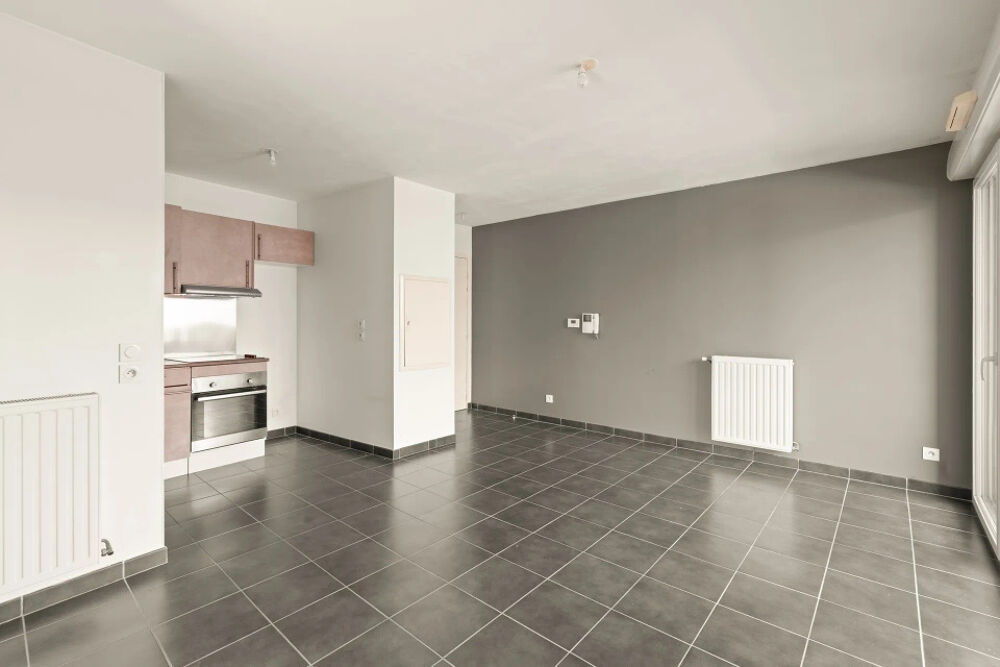 Vente Appartement APPARTEMENT T2 AVEC BALCON ET STATIONNEMENT Meyzieu