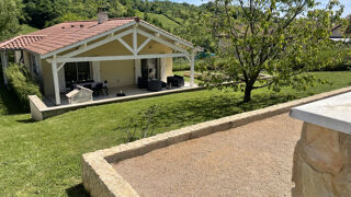  Maison � vendre 6 pi�ces 146 m� Porte des pierres dorees
