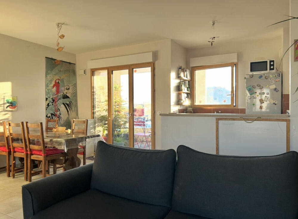 Vente Appartement BEL APPARTEMENT T 4 EN ROOFTOP Villeurbanne