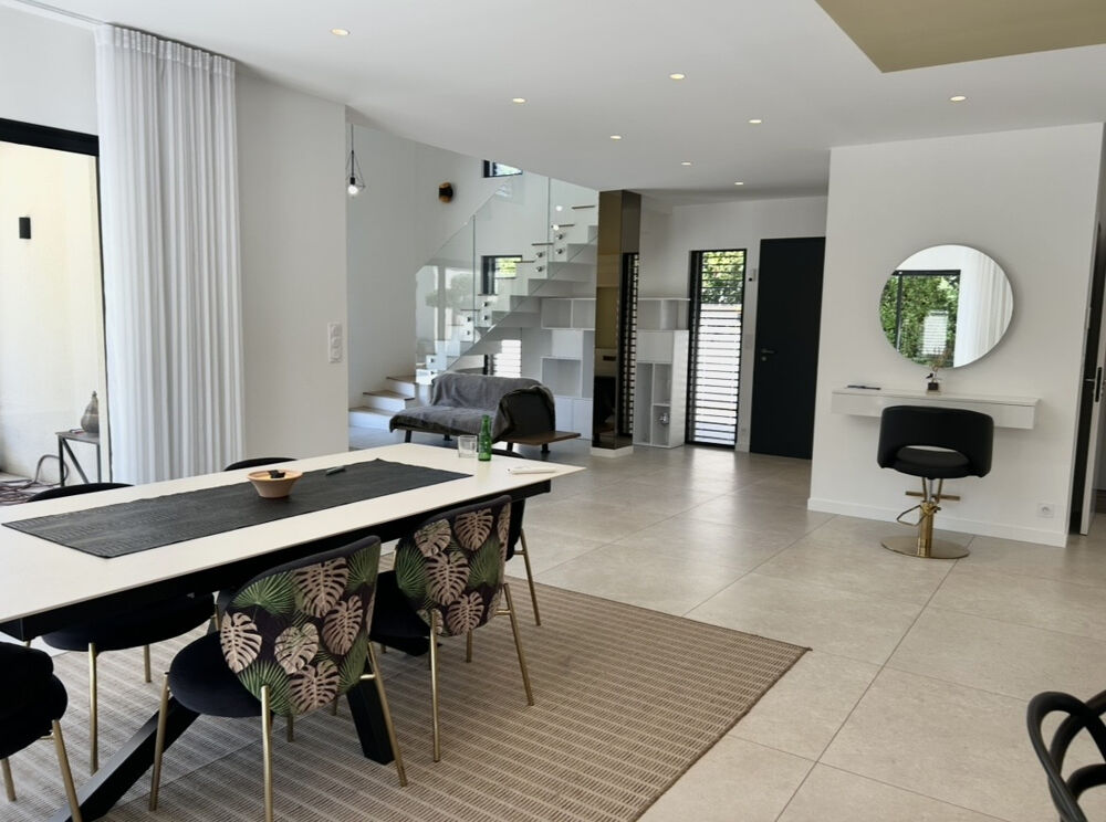 à vendre  Maison Écully (69130)