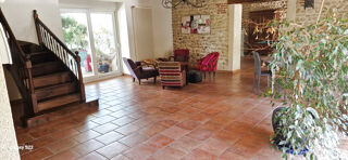  Propri�t�/ch�teau � vendre 9 pi�ces 250 m�