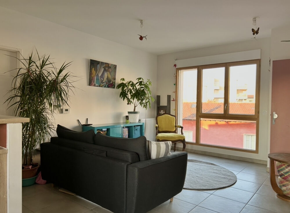 Vente Appartement BEL APPARTEMENT T 4 EN ROOFTOP Villeurbanne