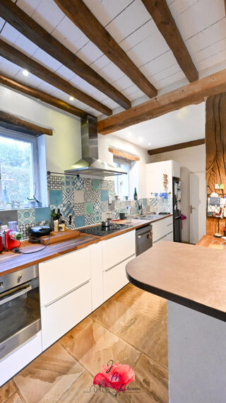  Propri�t�/ch�teau � vendre 8 pi�ces 192 m�