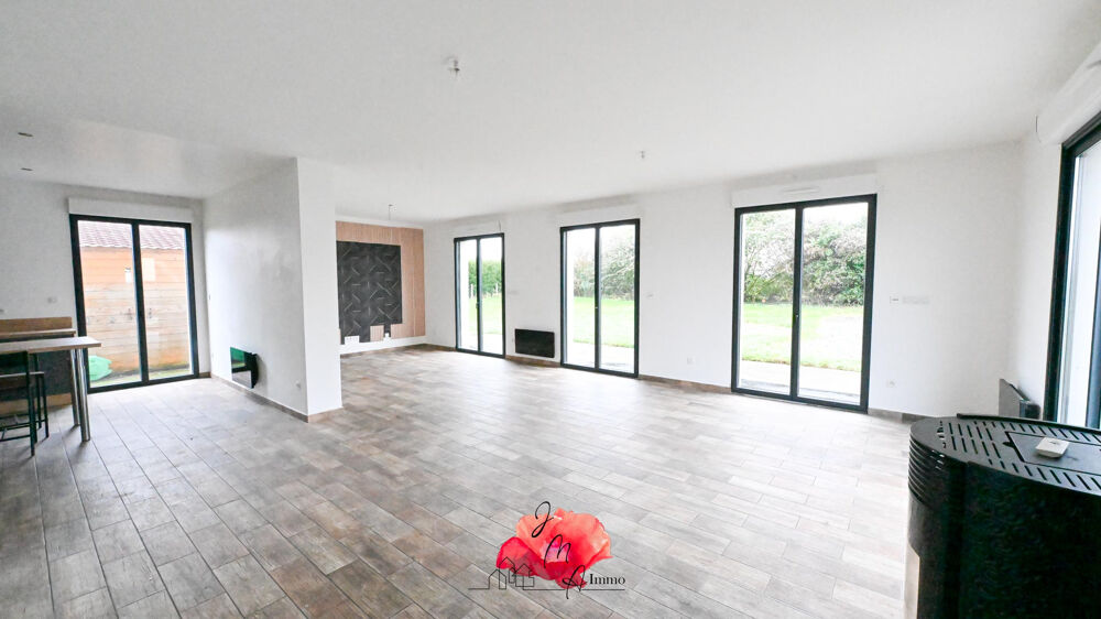 Maison 8 pièces 211 m² · à St Romain de Colbosc · 211 m² · 396 500 €