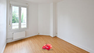  Immeuble � vendre 168 m�