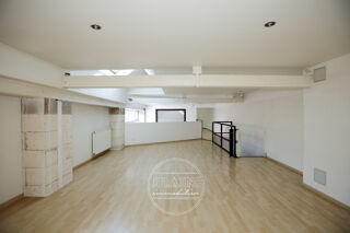 Duplex/triplex à vendre 4 pièces 143 m²