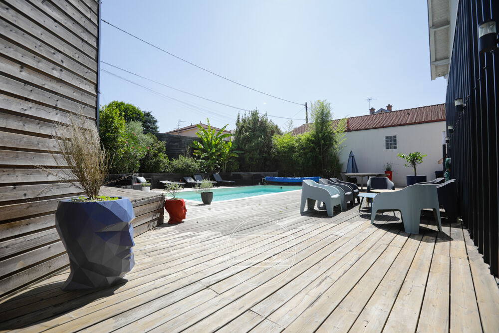 à vendre  Propriété/château Limoges (87000)