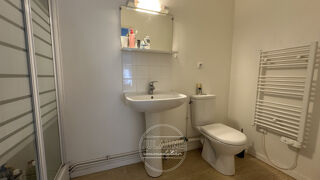  Appartement à louer 1 pièce 37 m²