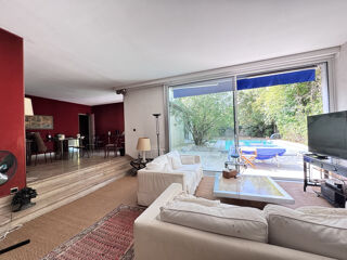  Maison  vendre 8 pices 273 m