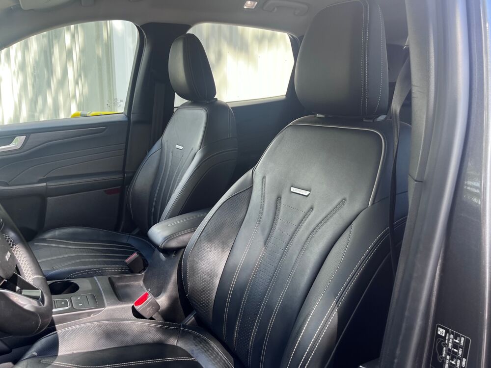 Kuga 2.5 Duratec 190 ch FlexiFuel FHEV E85 Powershift Vignale 2022 occasion 44470 Carquefou