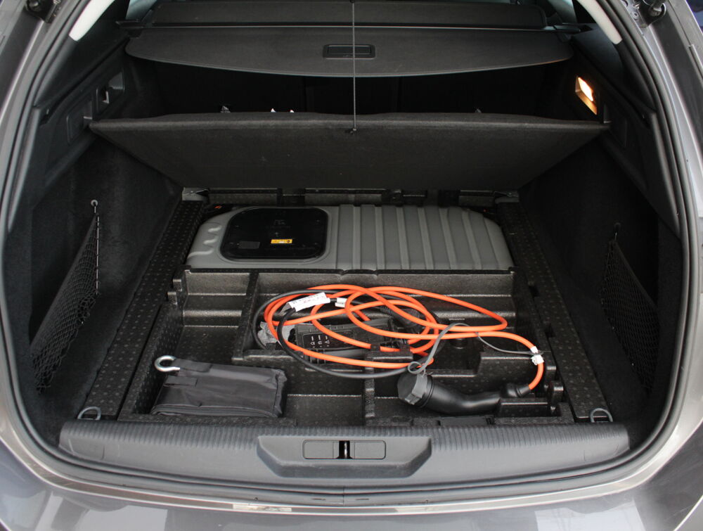 308 SW PHEV 180 e-EAT8 Active Pack 2022 occasion 77680 Roissy-en-Brie