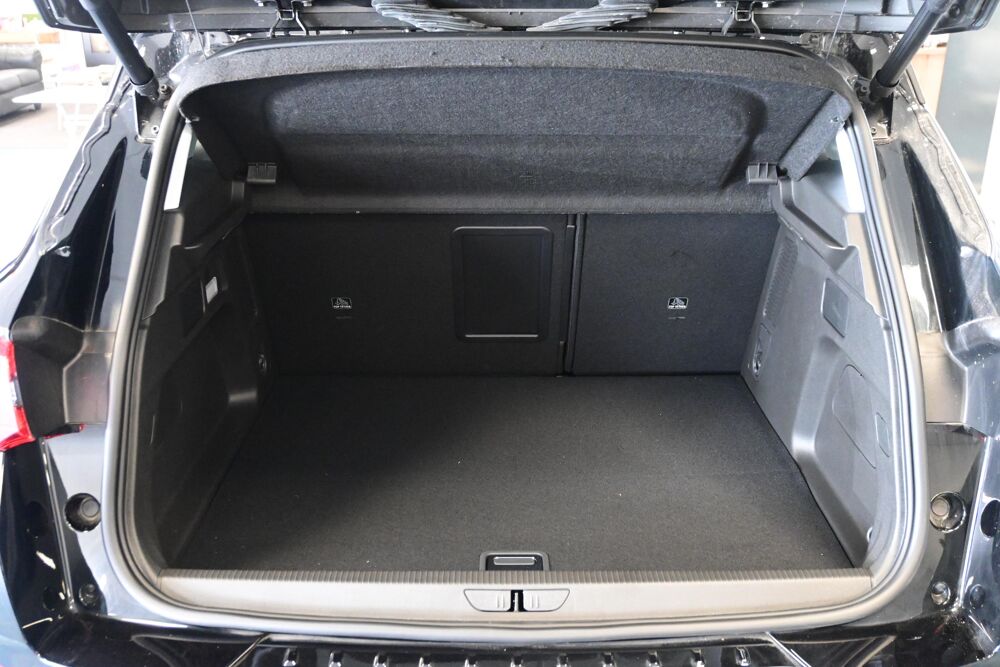 Grandland Hybrid Rechargeable 225 ch BVA8 Elegance Business 2023 occasion 72650 Saint-Saturnin