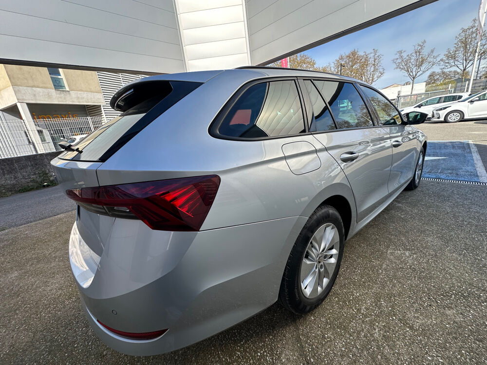 Octavia 2.0 TDI 150 ch DSG7 Business 2021 occasion 30900 Nimes