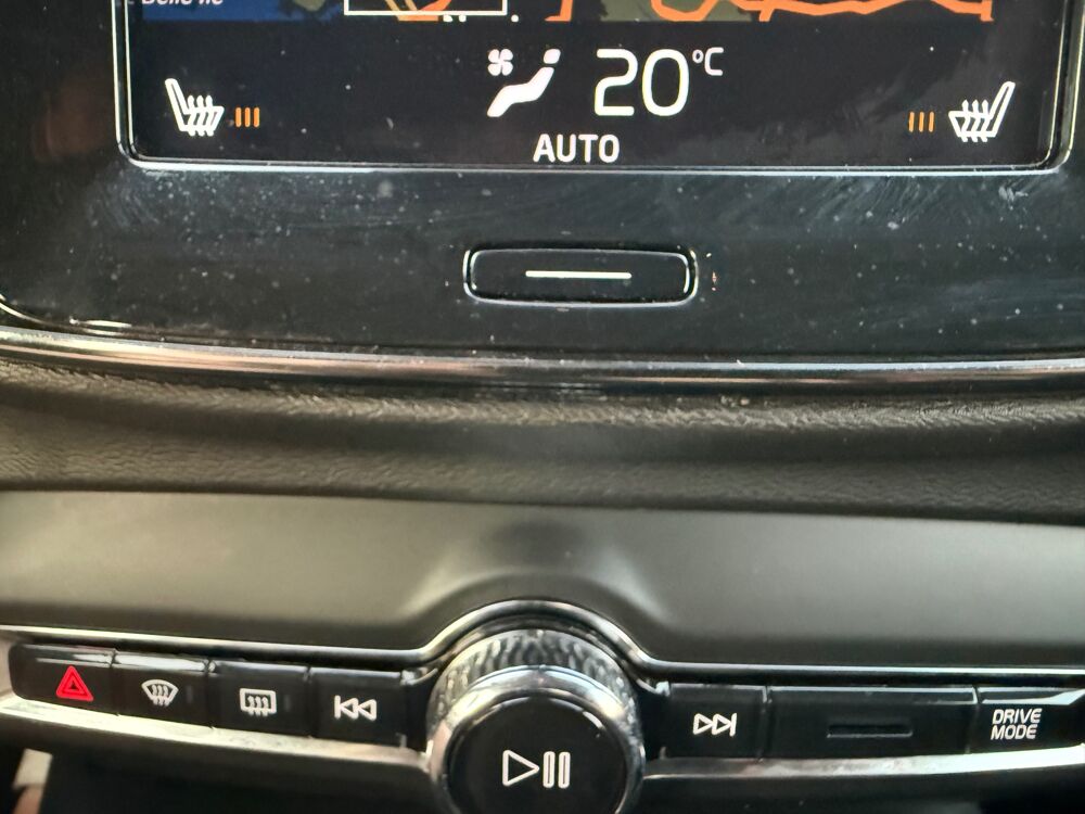 XC40 D3 AdBlue 150 ch Geartronic 8 Business 2020 occasion 50300 MARCEY-LES-GREVES