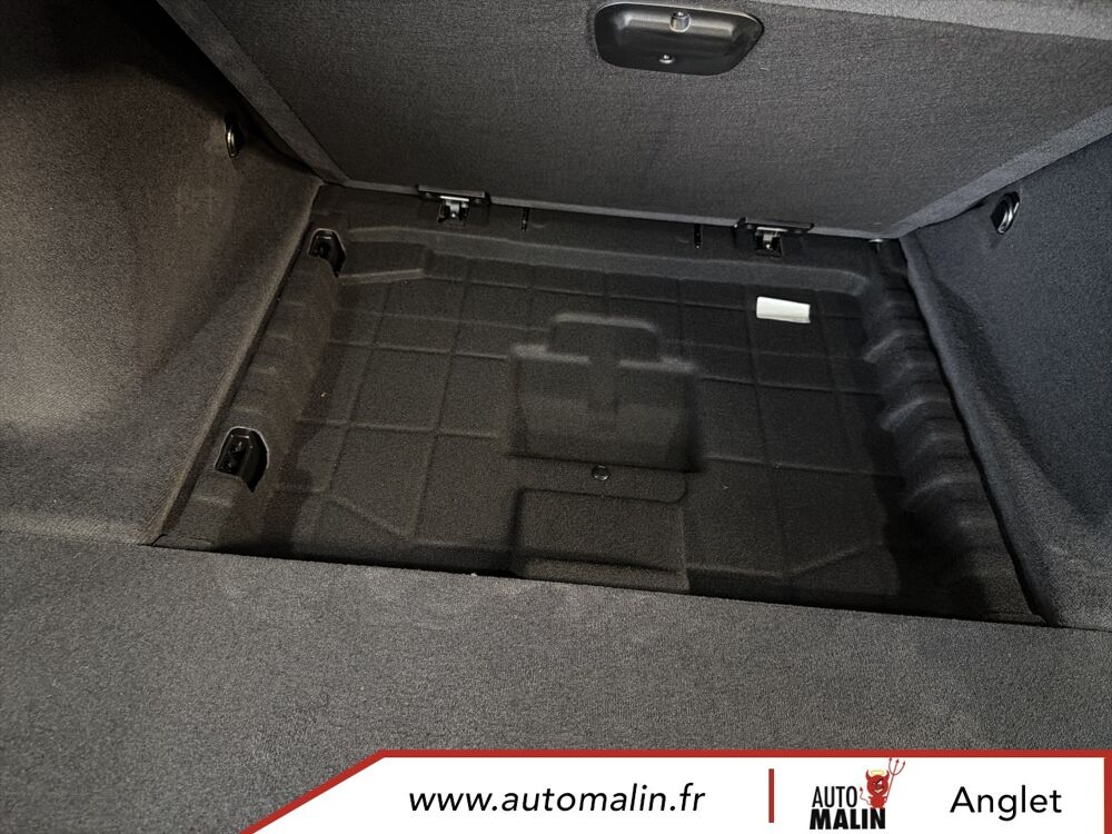 S&eacute;rie 3 Touring 318i 156 ch BVA8 Business Design 2025 occasion 64600 Anglet