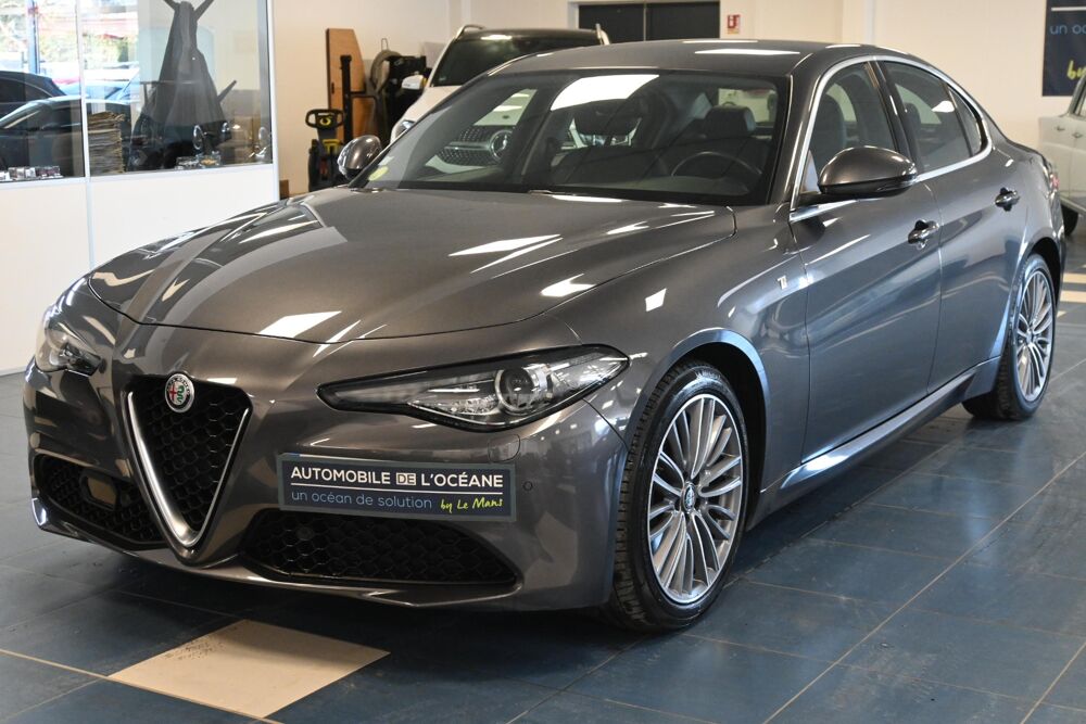 Giulia 2.2 190 ch AT8 Ti / Suivi Alfa Romeo 2021 occasion 72650 Saint-Saturnin