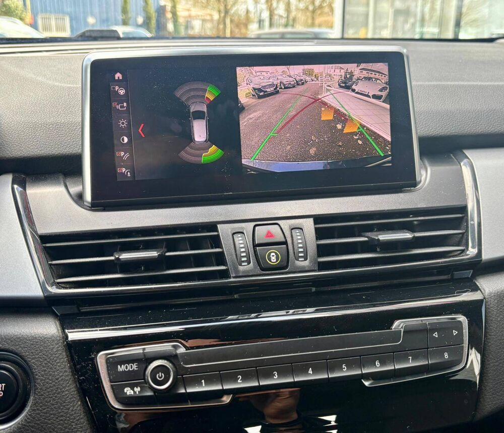 Serie 2 Active Tourer 225xe iPerformance 220 ch BVA6 Business Design 2021 occasion 44880 Sautron