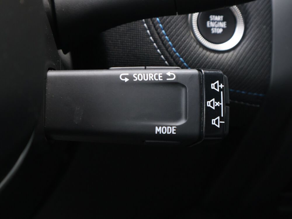 Symbioz E-Tech full hybrid 145 Esprit Alpine 2025 occasion 77680 Roissy-en-Brie