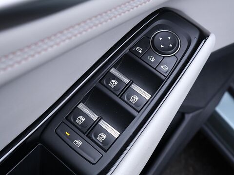 Espace full hybrid E-Tech 200 ch 5pl Iconic 2025 occasion 77680 Roissy-en-Brie