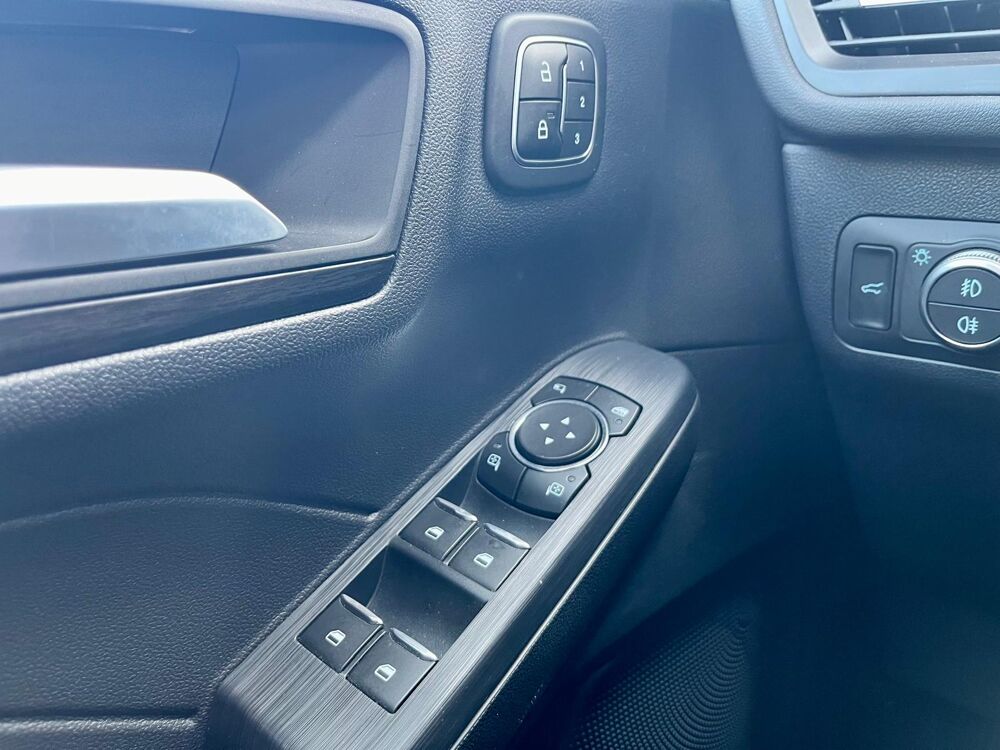 Kuga 1.5 EcoBlue 120 Powershift Vignale 2021 occasion 44880 Sautron