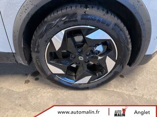 Captur E-Tech full hybrid 160 ch Techno 2026 occasion 64600 Anglet