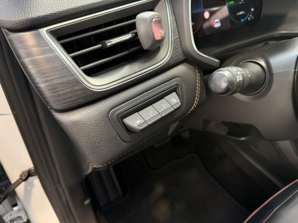 Captur E-Tech full hybrid 143 Iconic Suivi Renault 2023 occasion 62230 Outreau
