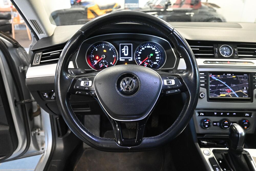 Passat 1.6 TDI 120 BMT DSG7 Confortline / GTIE 24 Mois 2017 occasion 72650 Saint-Saturnin